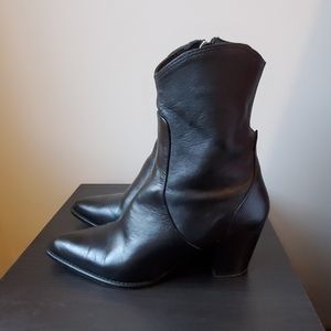 Leather Heeled Cowboy Ankle Boots